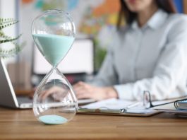 Preparo recursal não comprovado em 48 horas independe de intimação e acarreta deserção no Juizado