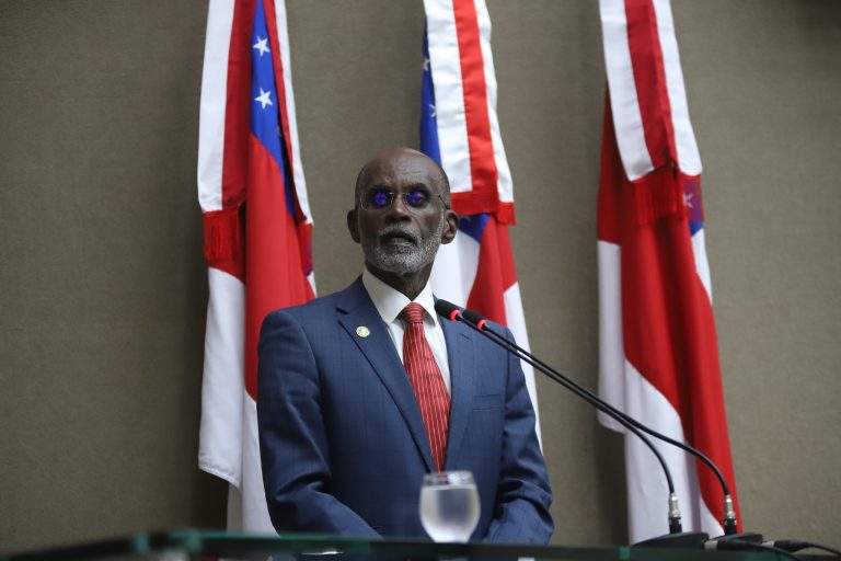 TRT-11 derruba decisão de 1º grau e determina liberação imediata de honorários de advogado