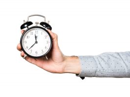 Comissão aprova tempo extra para pessoa com autismo em provas de concurso