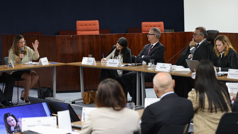 AGU apresenta contribuições para rastreabilidade e análise de ‘emendas Pix’