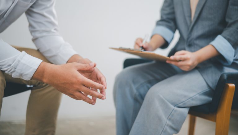 Técnico com transtorno bipolar obtém reintegração