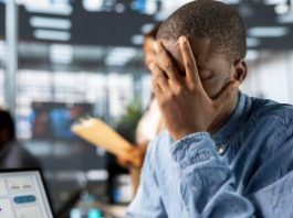 TRT-GO condena consórcio de obras em Anápolis a indenizar trabalhador por racismo