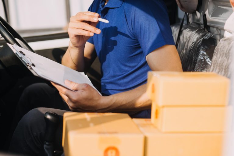 Acreana que enviou drogas pelos Correios é condenada por tráfico interestadual