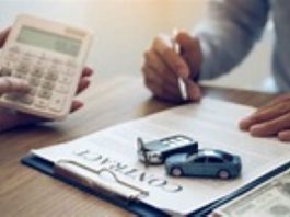 Banco se confunde se pede julgamento antecipado por revelia de réu que sequer foi citado