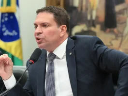 Moraes comunica Câmara sobre perda do mandato de Ramagem