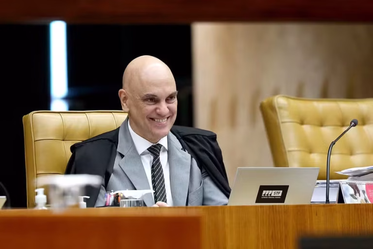 Moraes vota contra condenação do MP ao pagamento de honorários quando perde ação de ressarcimento