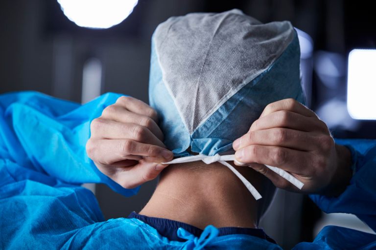 Justiça mantém sentença que obriga operadora de saúde a custear cirurgia bucomaxilofacial de paciente