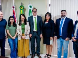 DPE-AM recebe representante da APT e debate prevenção à tortura no sistema prisional