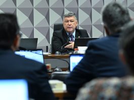 CPMI do INSS: Viana contesta decisão do STF sobre documentos ligados ao Banco Master