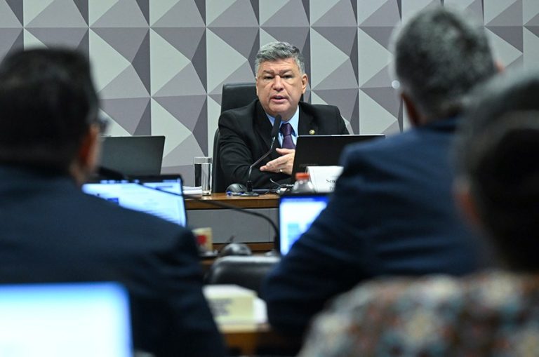 CPMI do INSS: Viana contesta decisão do STF sobre documentos ligados ao Banco Master