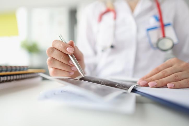 TST afasta insalubridade máxima a médicas de hospital universitário no RS