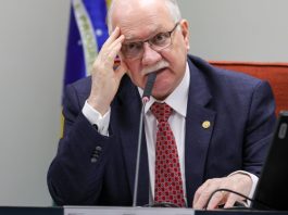 Fachin diz que democracia atravessa tempos desafiadores