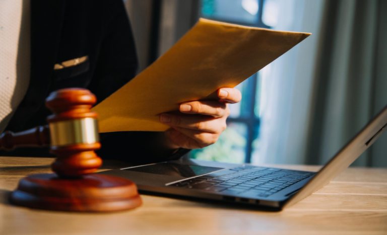 Uso de prova emprestada não pode impedir oitiva de testemunhas e gera nulidade