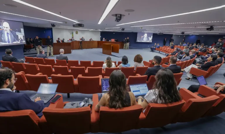 Moraes homologa acordo para que 2 kids pretos evitem prisão