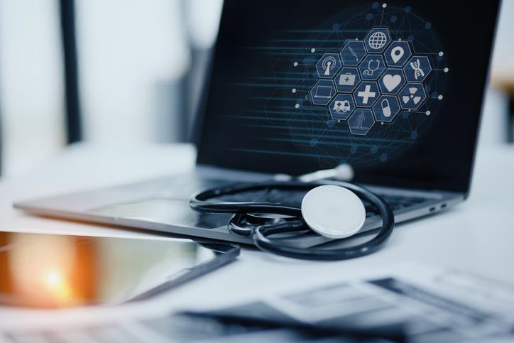 Sem comprovar necessidade de tratamento contínuo, bancária não terá plano de saúde vitalício