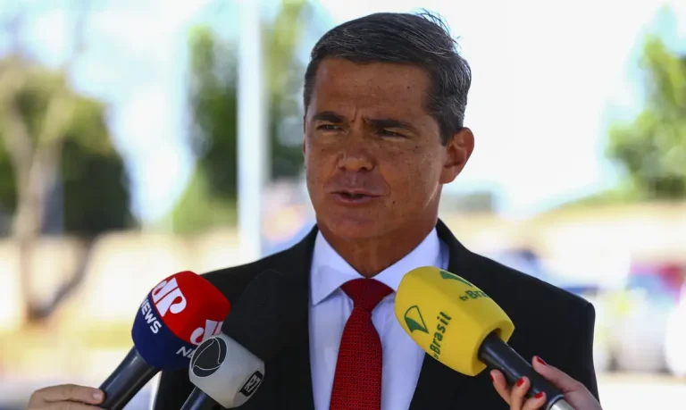 Moraes pede ao Exército manifesto sobre visita íntima a general preso