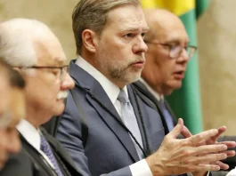 Fachin arquiva ação que pedia suspeição de Toffoli no caso Master