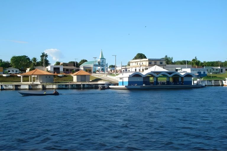 Prefeitura de São Sebastião do Uatumã corrige edital para vagas na educação