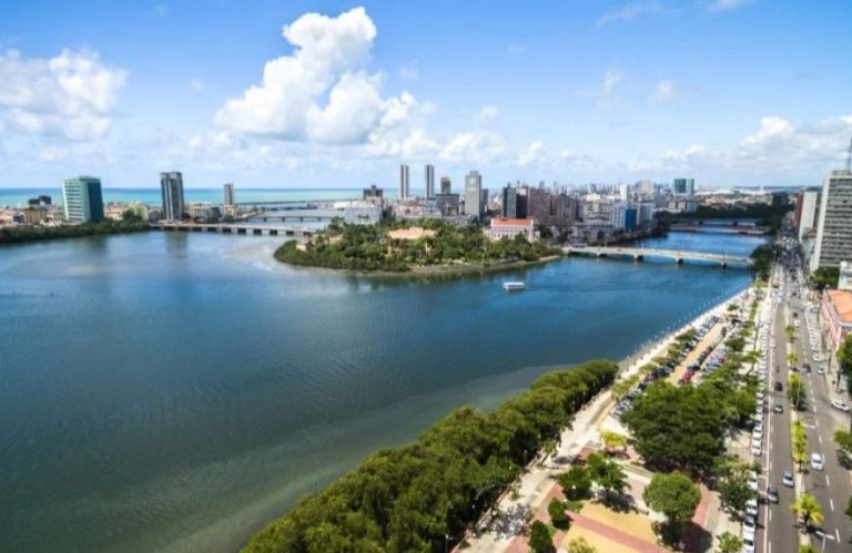 STM mantém pena de 2 anos e confirma exclusão de sargento por ameaças praticadas em Recife