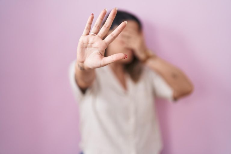 Câmara aprova projeto que institui mobilização nacional pelo fim da violência e do racismo contra mulheres
