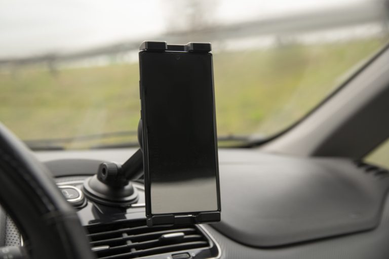 TJAM: Motorista de aplicativo não é consumidor e pode ser desligado por fraude em GPS