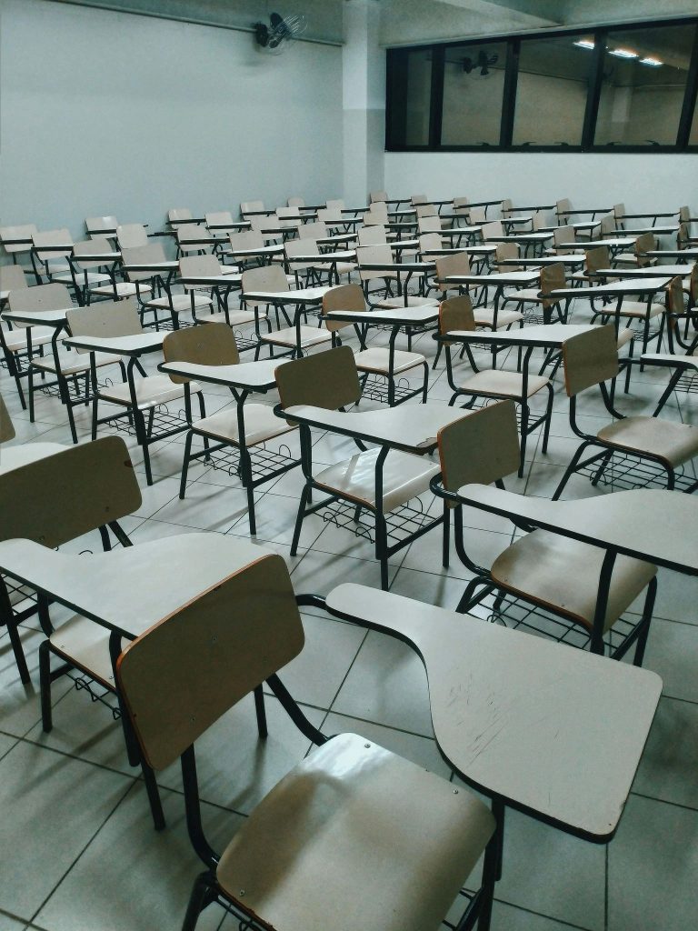 Equivalência de diploma estrangeiro garante matrícula em universidade, decide TRF1