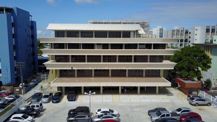 TRE-AM abre inscrições para residência jurídica com bolsa de R$ 2,6 mil