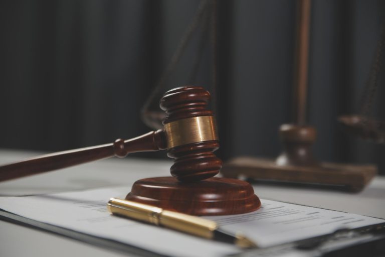 Sentença que inverte ônus da prova sem prévia intimação das partes é nula, define Justiça no Amazonas