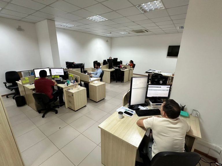 Justiça homologa acordo e Estado assegura R$ 980 milhões em débitos da Amazonas Energia