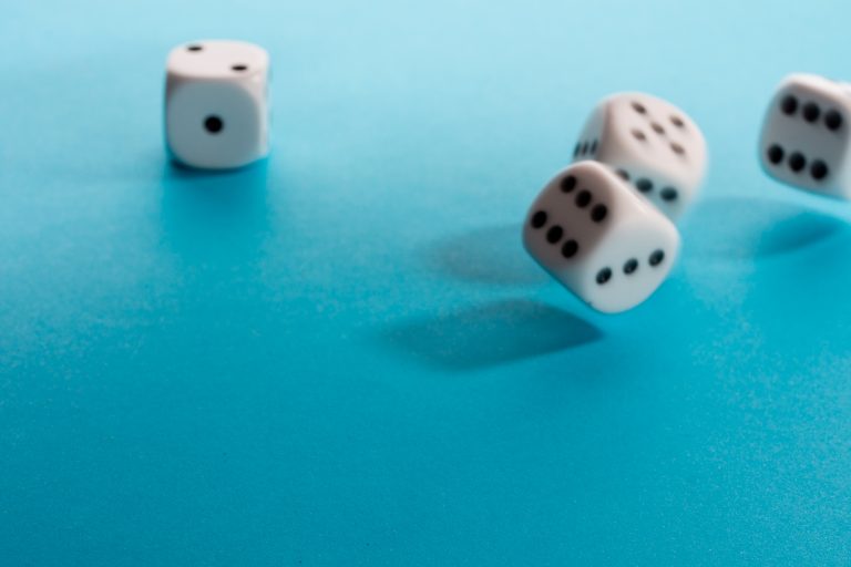 Usuária de plataforma de jogos de azar não receberá suposto prêmio