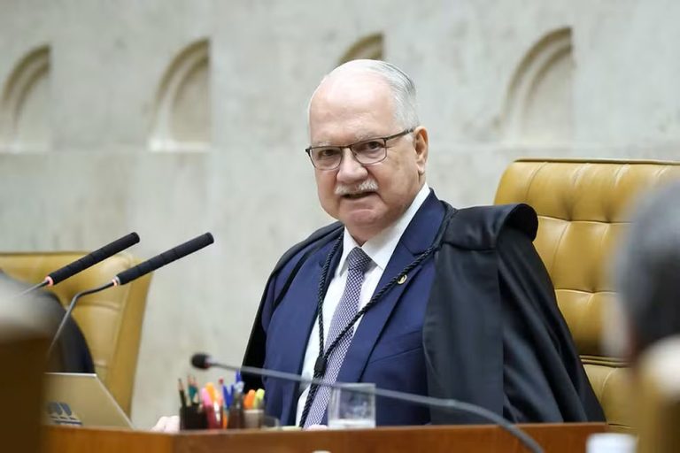 Fachin prevê projeto de lei sobre remuneração de magistrados até o fim do ano