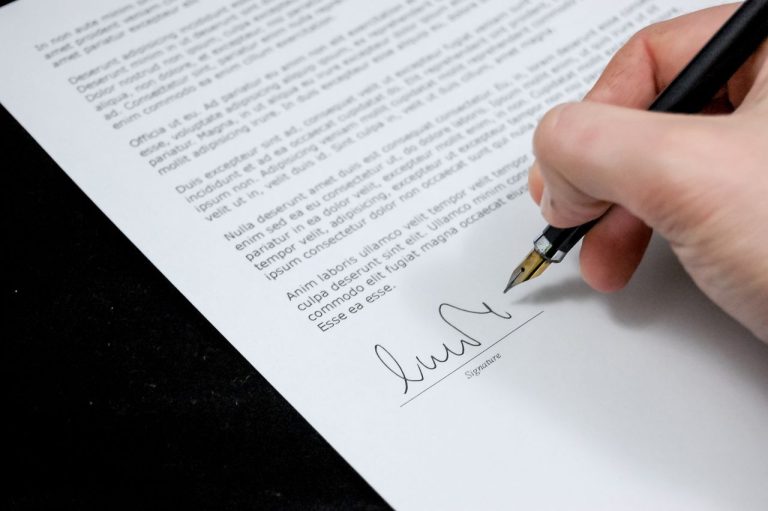 STJ nega validade a testamento por email sem assinatura e sem testemunhas
