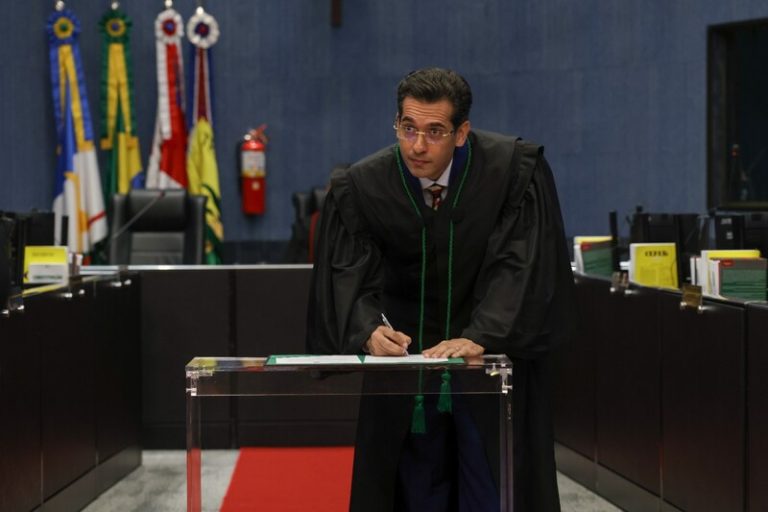 Por antiguidade, juiz João Alves toma posse como titular da Vara do Trabalho de Lábrea/AM