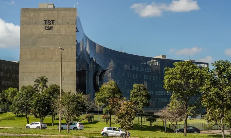 Justiça do Trabalho chama atenção para assédio eleitoral