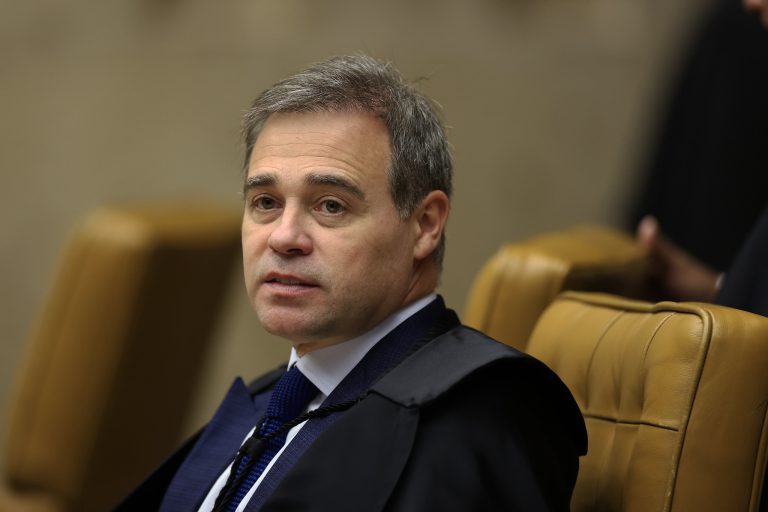 Mendonça solta ex-procurador do INSS indiciado por desvios