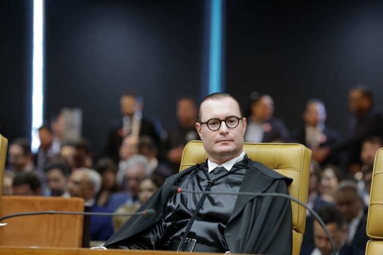 Zanin nega liminar para obrigar Senado a instalar CPI sobre Master