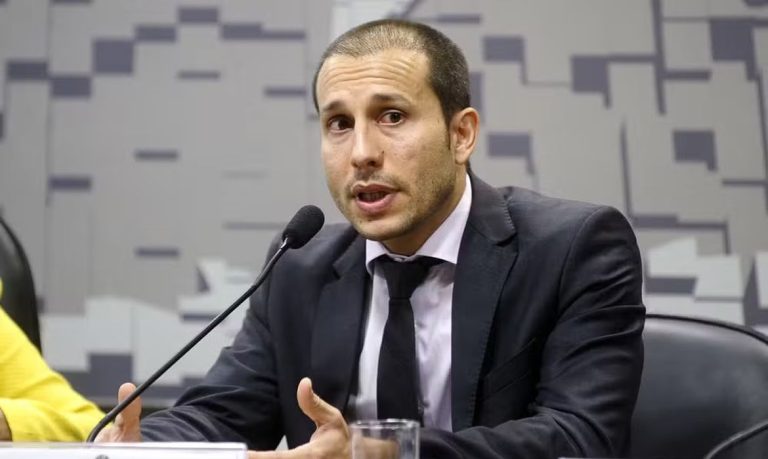 Verdade prevalecerá”, diz número 2 da PF após afastamento de Andrei